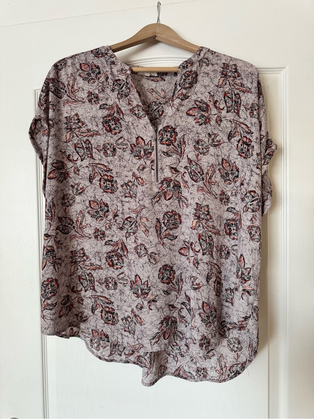 Light Beige Floral V-Neck Short Sleeve Blouse - Maurices 1X